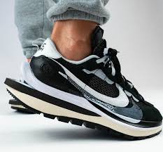 Nike Vapor waffle Sacai Black